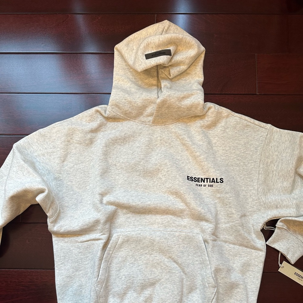 Essentials fear of god men small light oatmeal nwt